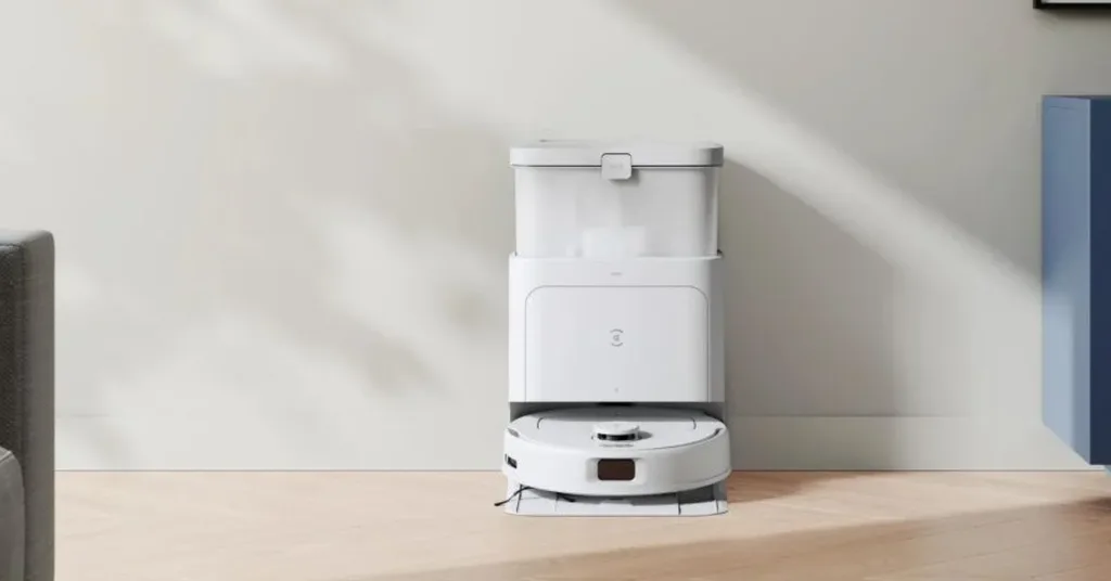 Robot hút bụi Ecovacs N30 Pro Omni màu đen